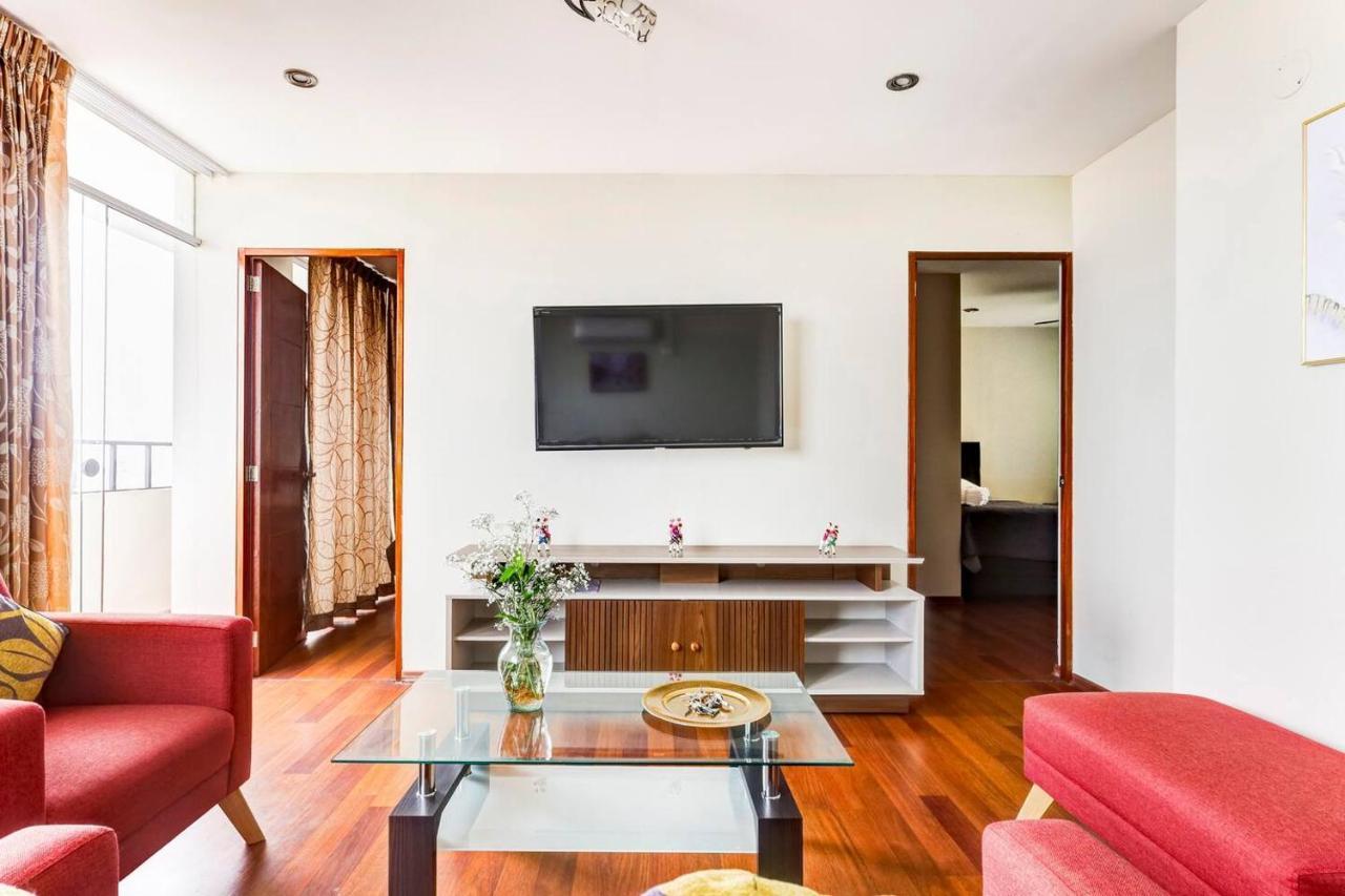 Apartamentos Estela En Alameda Colonial - 5Km Aeropuerto Jorge Chavez Lima Dış mekan fotoğraf