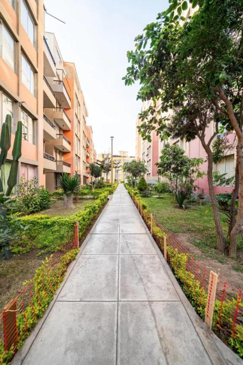 Apartamentos Estela En Alameda Colonial - 5Km Aeropuerto Jorge Chavez Lima Dış mekan fotoğraf